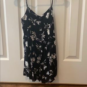 URBAN OUTFITTERS FLORAL ROMPER